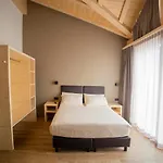 Limes Alpine Rooms Pensjonat Livigno